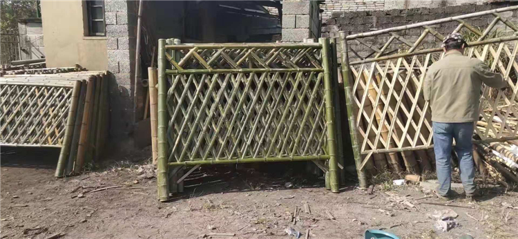 惠州 竹篱笆庭院栅栏竹木栅栏花园围栏竹护栏 供应