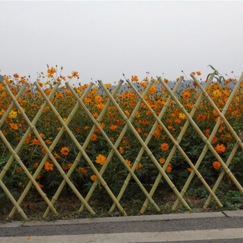 镇平竹篱笆碳化竹围栏草坪护栏塑钢护栏百度爱采购