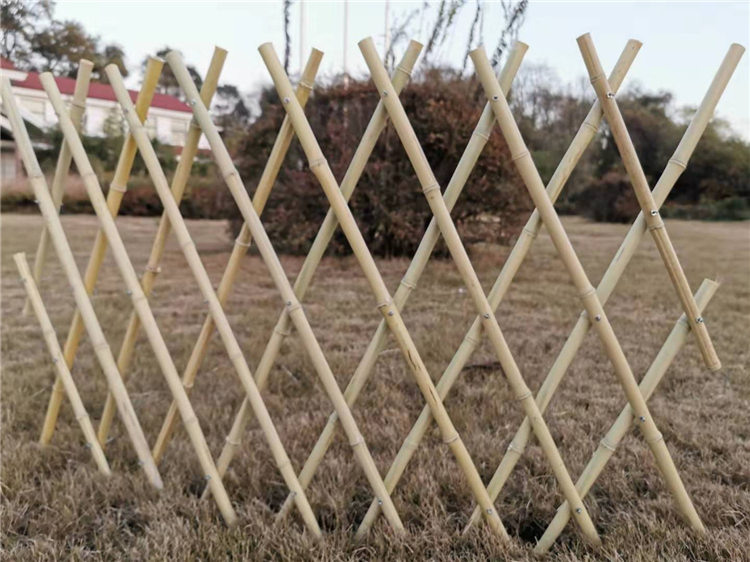 丹阳竹篱笆木栅栏围栏户外花园围栏塑钢护栏现货销售