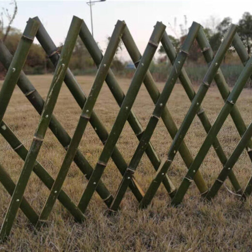 清苑区pvc护栏pvc隔离栏杆pvc花坛护栏塑钢护栏