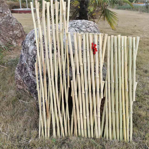 漯河临颍竹篱笆塑钢栏杆塑木围栏杆料