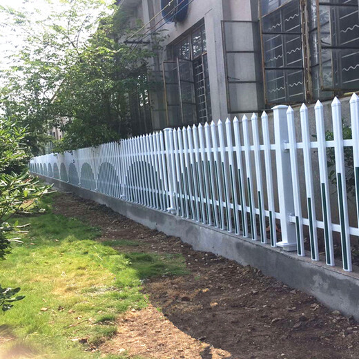 巴东竹子护栏塑料篱笆卓尼木头栅栏木栅栏