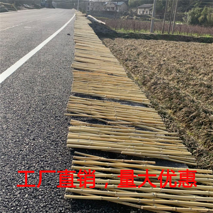 天桥 竹护栏碳化木护栏青海同德木栅栏仿竹篱笆碳化木护栏