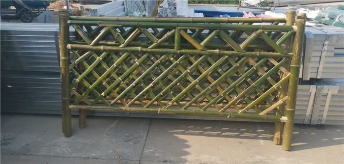 内黄县 竹护栏竹子护栏广西灵川碳化木护栏仿竹篱笆竹子护栏