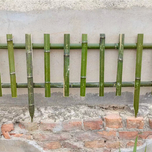 安乡竹篱笆竹栏杆安顺平坝区防腐木实木围栏竹子护栏竹栏杆