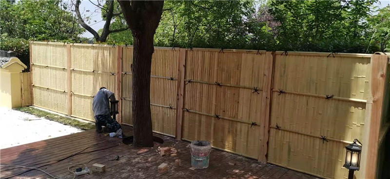 定南 竹篱笆庭院围栏南阳淅川防腐木栅栏竹子护栏庭院围栏