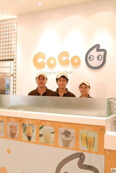 银川开家coco奶茶加盟店都需要准备哪些器材?一共需要多少钱?