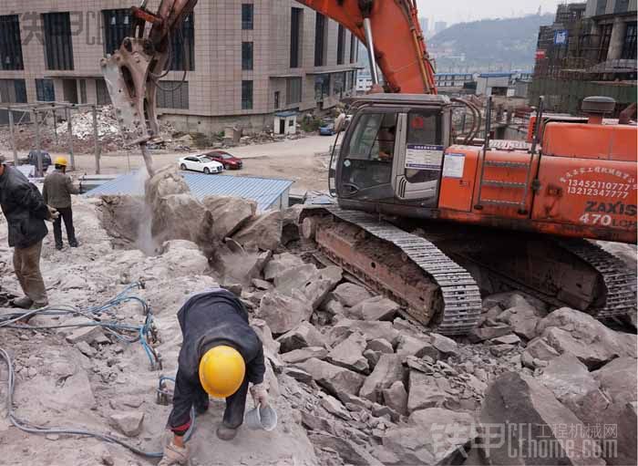 开挖岩石液压爆破机岩石霹裂江苏连云港