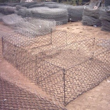 镀锌石笼网包塑石笼网石笼网价格