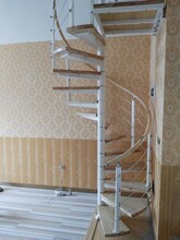 霸州市云步楼梯厂专业生产各种钢木楼梯实木楼梯及配件图片