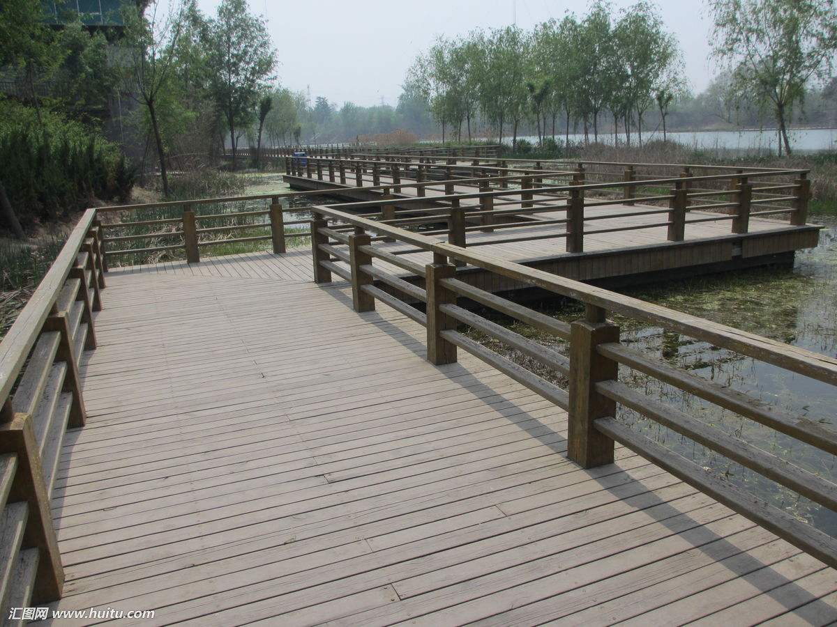 扬州强化PE木塑地板厂家定制