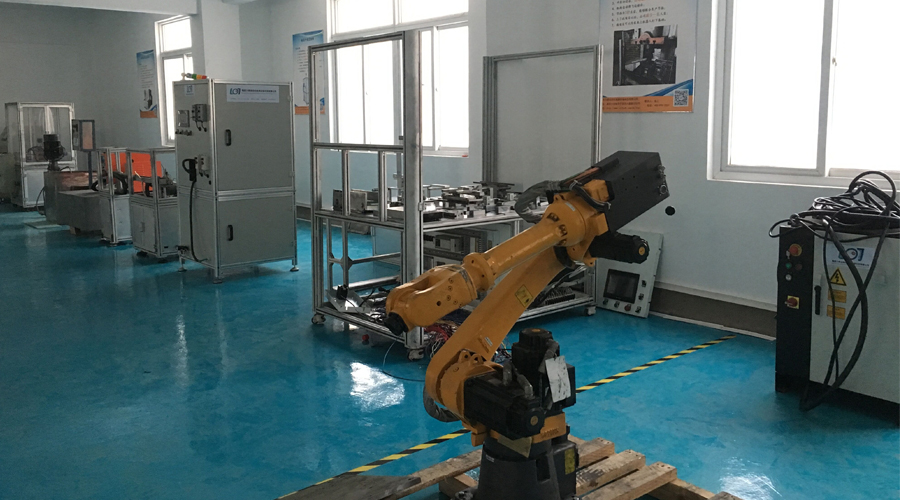 力泰工业机器人含搬运码垛桁架冲压焊接系统