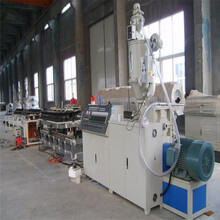 PE/PVC雙壁波紋管擠出生產(chǎn)線圖片