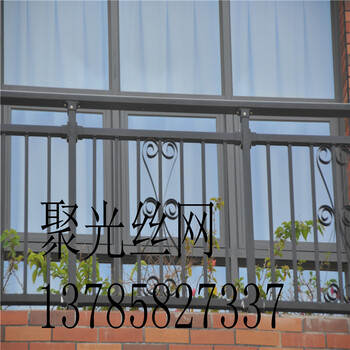 建筑陽臺護(hù)欄網(wǎng)塑鋼護(hù)欄鋅鋼陽臺護(hù)欄