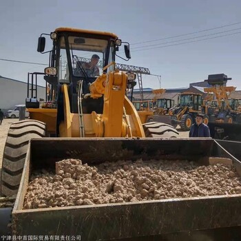 自己有國標(biāo)鏟車可以改裝混凝土攪拌斗好用