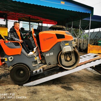 云浮市3.8米48寬壓路機(jī)上下貨車鋁合金爬梯橋板鋁梯