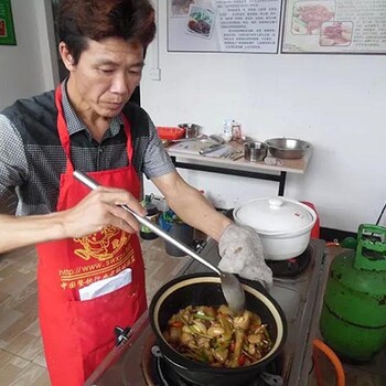 中山哪里学鸡公煲比较，食为先培训