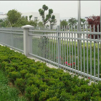 江门小区护栏金属铁围栏价格三横杆锌钢栅栏图片