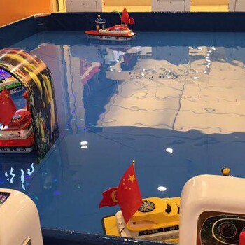 水上充气广场游乐项目方向盘遥控电动遥控船