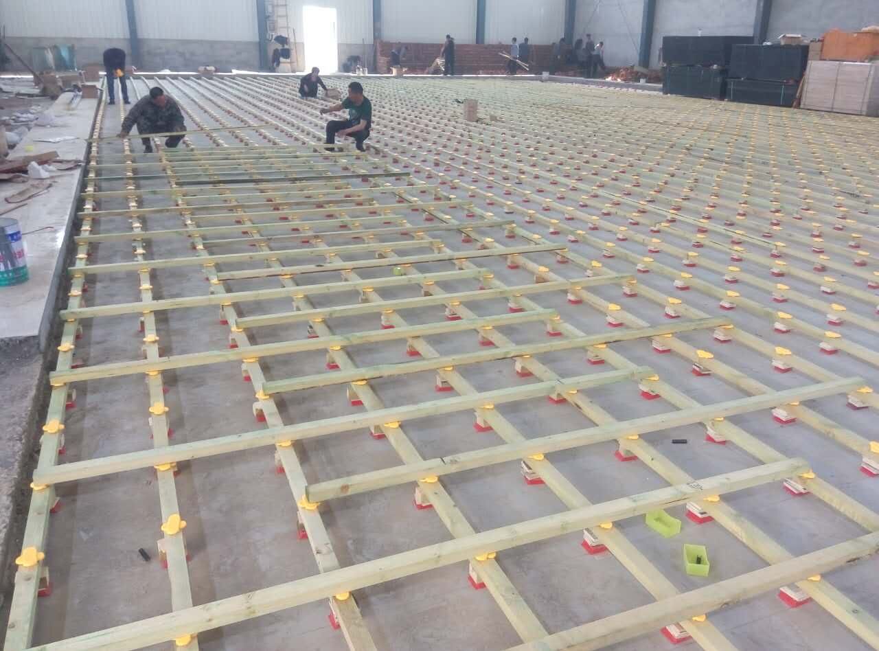 篮球馆运动木地板厂家选择双鑫体育--销售安装翻新一条龙服务