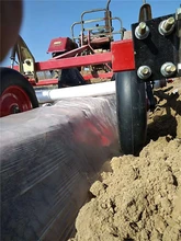 四輪拖拉機(jī)帶的起壟覆膜機(jī)多功能起壟蓋膜機(jī)小型農(nóng)機(jī)