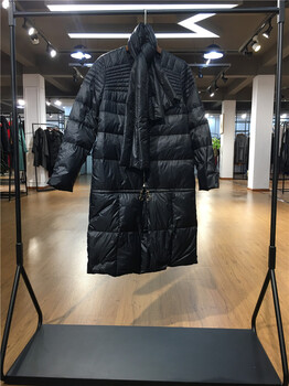 歐時(shí)力女裝品牌折扣店貨源那個(gè)好