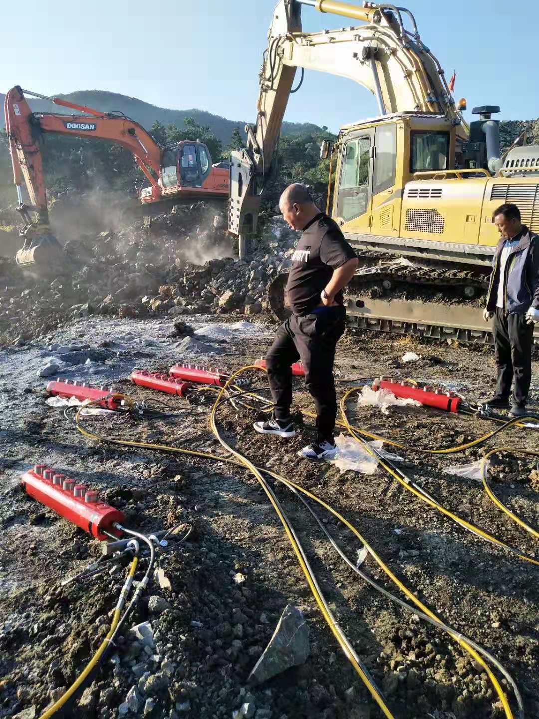 北屯免爆开石液压分裂棒售后及时有保障