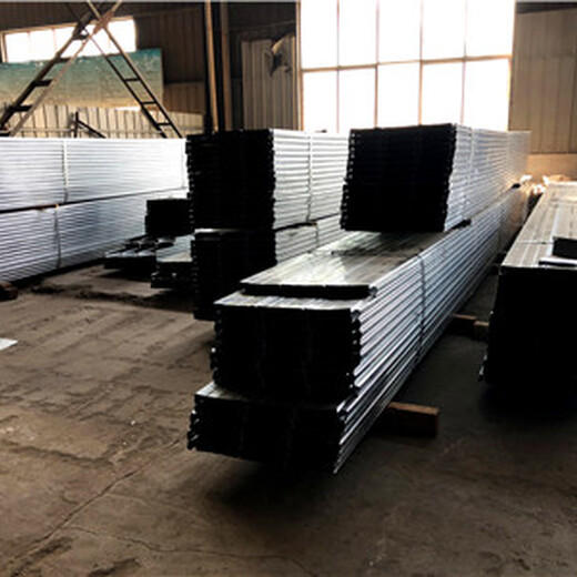 咸宁市YX24-210-840彩钢板压型钢板厂家供应