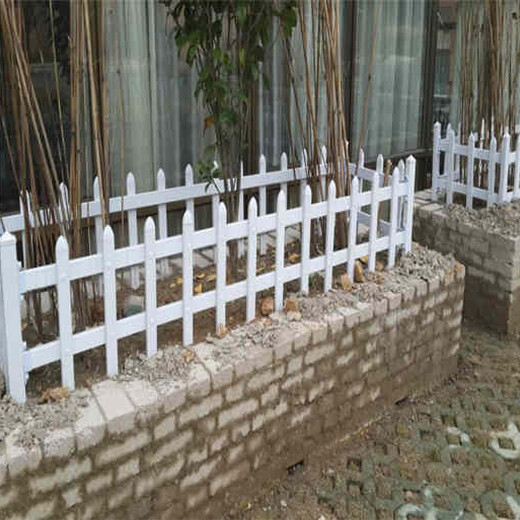 张家口蔚pvc塑钢护栏pvc塑钢围栏厂家供应