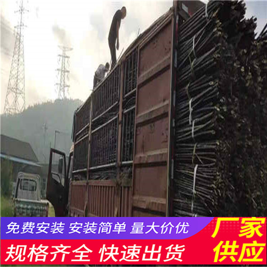湘潭岳塘区木栅栏PVC围挡工地竹篱笆（中闻资讯）