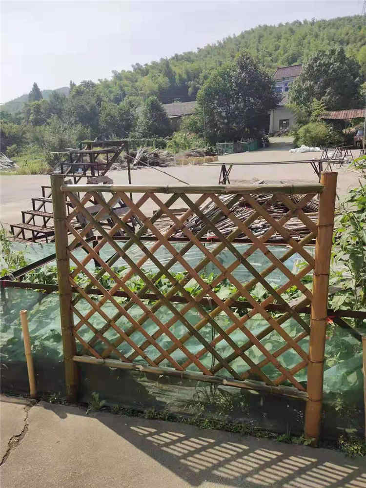 城步竹篱笆 竹子护栏护栏公园栅栏草坪护栏（中闻资讯）