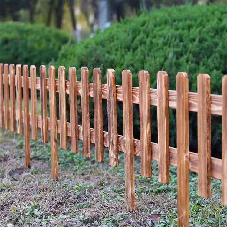 丽水龙泉pvc草坪护栏 竹篱笆 塑钢护栏防腐木花园木围栏（中闻资讯）
