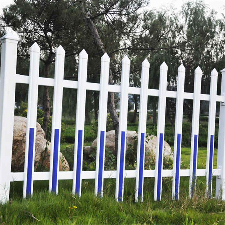 杭州富阳pvc草坪护栏 竹篱笆 塑钢护栏伸缩碳化木护栏（中闻资讯）