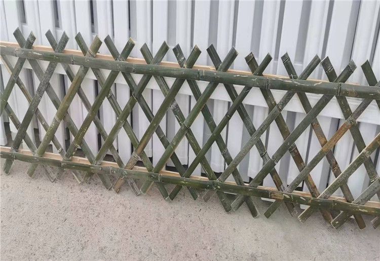 三乡竹篱笆 pvc护栏塑钢pvc护栏围栏（中闻资讯）