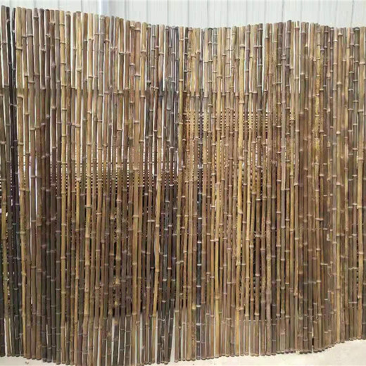 合肥瑶海竹篱笆碳化木护栏竹护栏pvc护栏