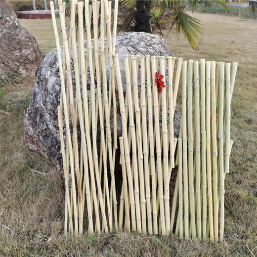 广州市仿竹围栏碳化竹围栏仿竹篱笆仿真竹护栏
