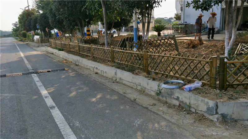卧龙区竹篱笆护栏竹子篱笆仿竹节护栏广东珠海