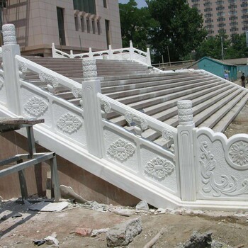 石雕欄板廠家哪里好