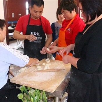 漯河葱油饼培训好学吗，多久能学会