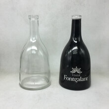 玻璃酒瓶喷漆厂图片