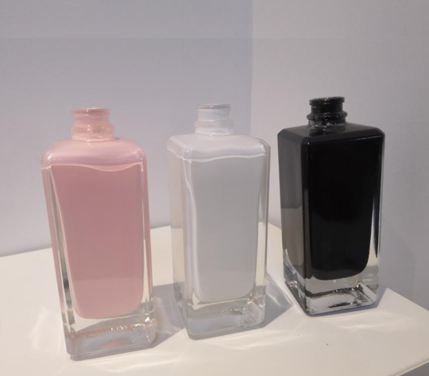 香水玻璃瓶生产厂家，广州万利玻璃制品有限公司