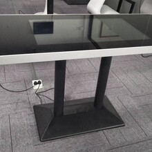 鑫飞智显32寸智能点餐桌液晶显示器无人餐厅智慧触摸点餐桌图片