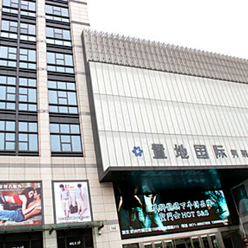 浙江杭州男装批发市场支持一件代发、代理加盟