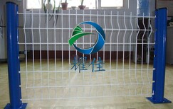 北京门头沟护栏网厂家三角折弯围栏网-耀佳丝网图片2