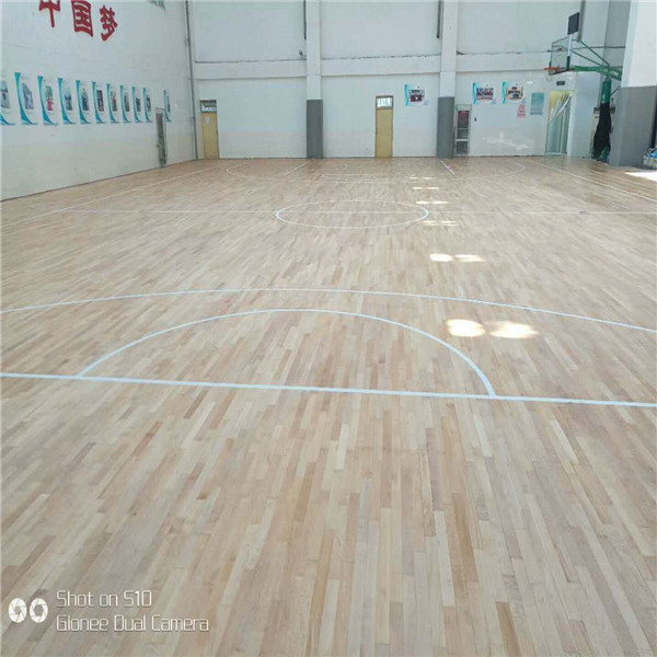 巫山体育馆木地板