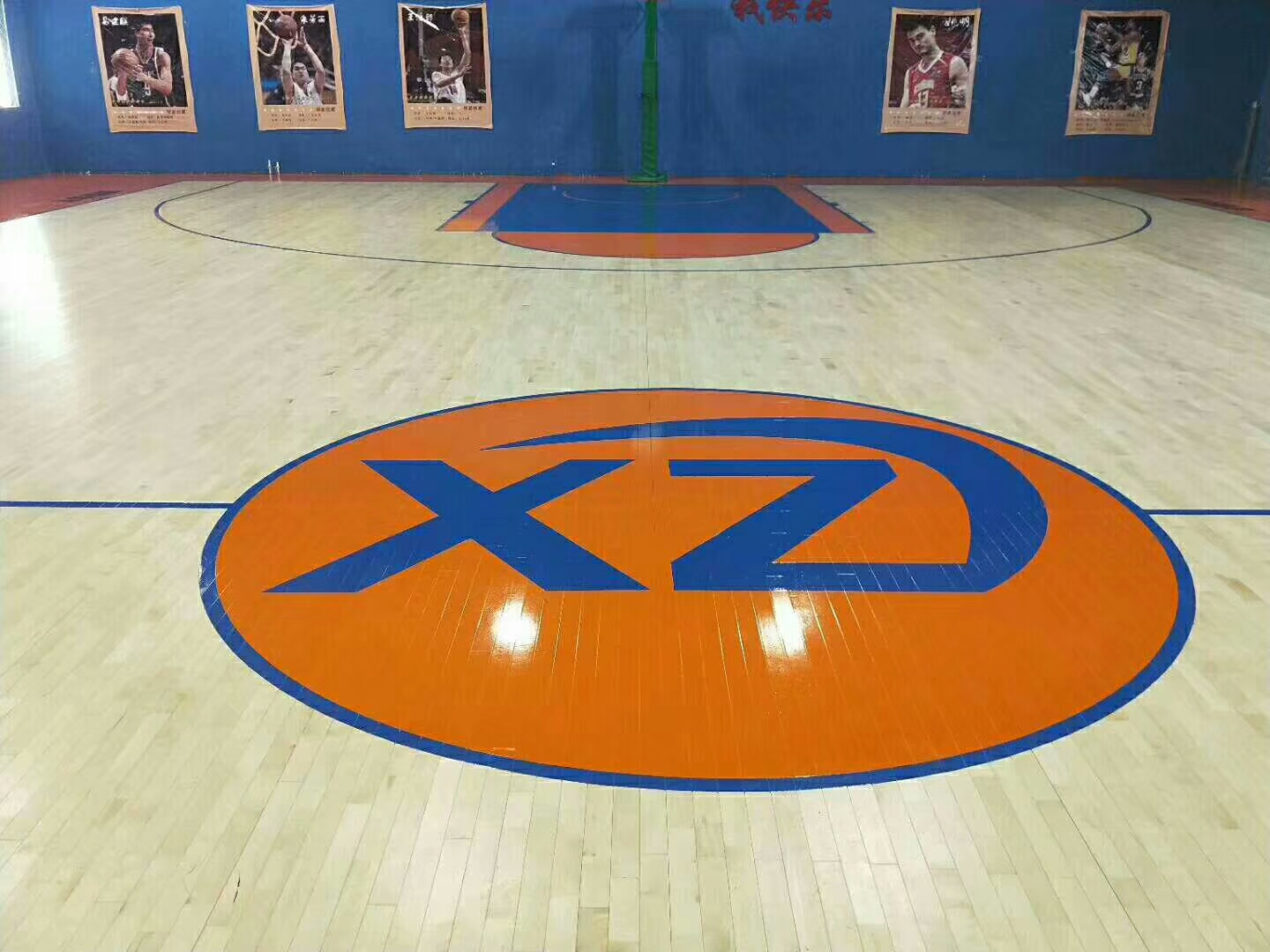 天津篮球馆体育木地板厂家一鸣惊人
