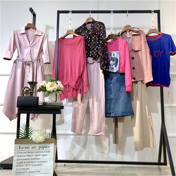 四川女裝批發(fā)_廣安品牌折扣女裝貨源_芭蒂娜春裝_芭蒂娜品牌折扣女裝批發(fā)