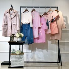 直播吸粉热卖女装品牌羽沙国际2020冬装撤柜女装批发图片