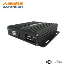 带GPS定位的4路高清AHD车载录像机SD卡车载录像机车载监控主机图片