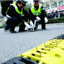 南宁PTQ-01便携式遥控阻车器南宁阻车路障广西厂家图片